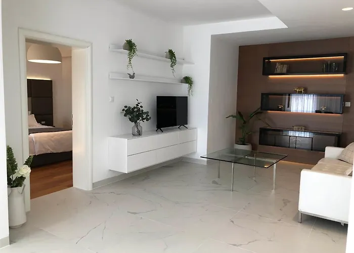 Villa Garden Apartment With Pool Opatija